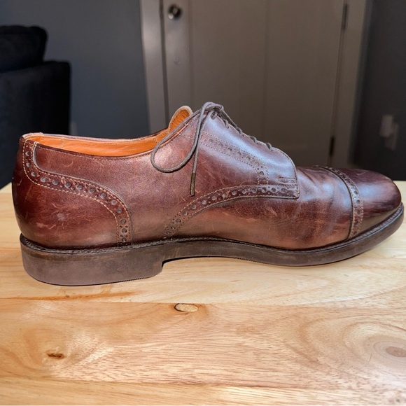Allen Edmonds 10.5 Corporate Casuals Saddle Shoes - Picture 4 of 10